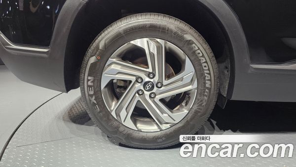 Hyundai Santa Fe 2023, фото 5