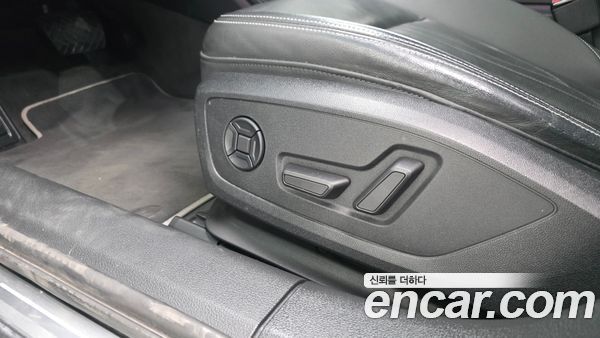 Audi A6 2021, фото 31