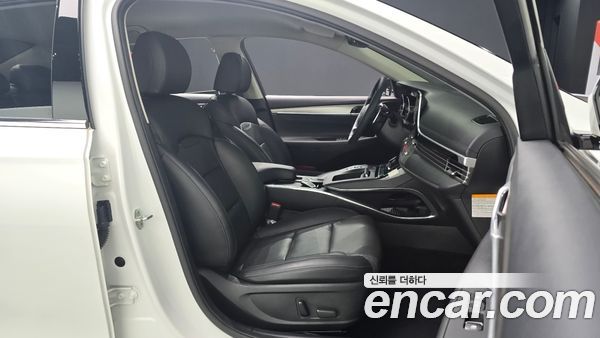 Hyundai Grandeur 2022, фото 16