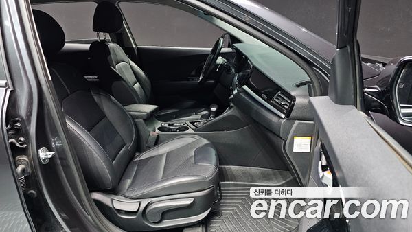 Kia Niro 2021, фото 16
