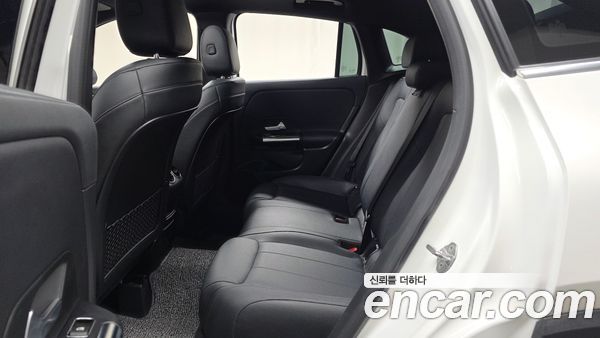 Mercedes-Benz GLA 2021, фото 18