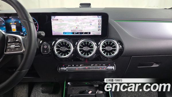 Mercedes-Benz GLA 2021, фото 20