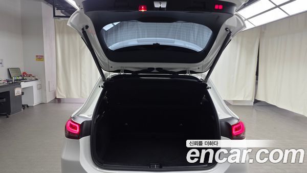 Mercedes-Benz GLA 2021, фото 26