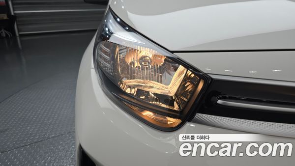 Kia Picanto 2023, фото 8