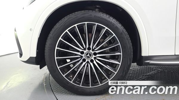 Mercedes-Benz GLC 2024, фото 5