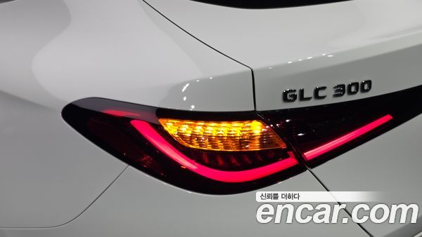 Mercedes-Benz GLC 2024, фото 9