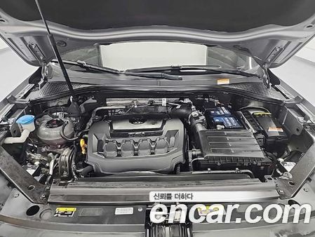 Volkswagen Tiguan 2022, фото 5