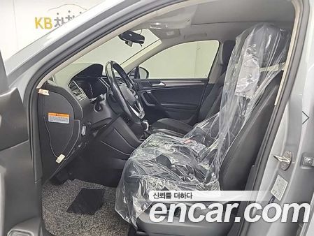 Volkswagen Tiguan 2022, фото 11