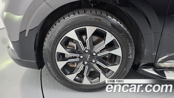 Kia Carnival 2022, фото 5