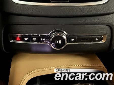Volvo XC90 2024, фото 14
