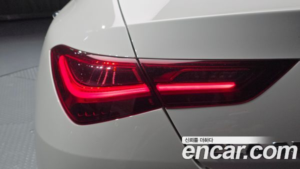 Mercedes-Benz CLA 2024, фото 9