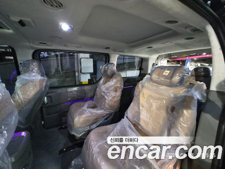 Hyundai Staria 2025, фото 5