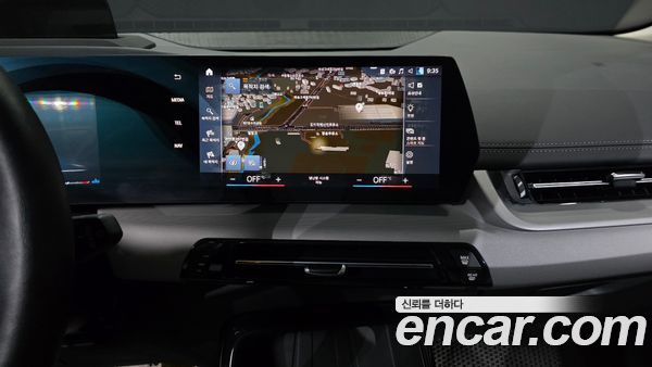 BMW 2 Series 2023, фото 14