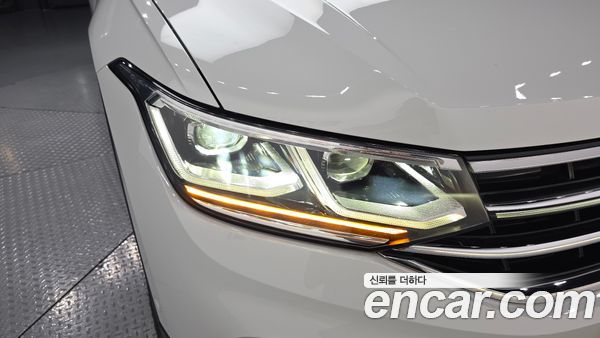 Volkswagen Tiguan 2023, фото 8