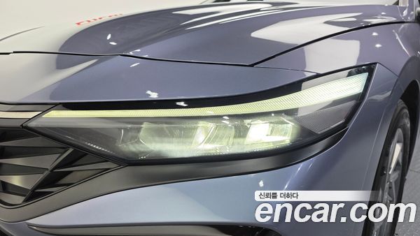 Hyundai Elantra 2024, фото 8