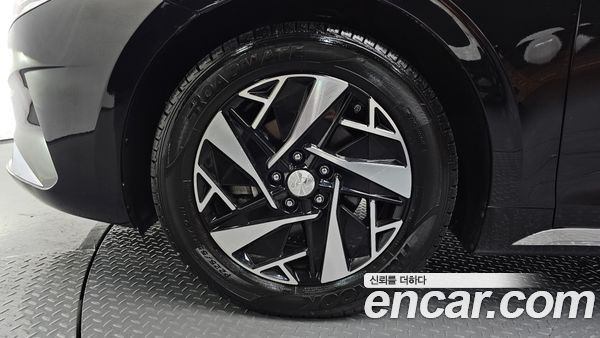 Hyundai Grandeur 2023, фото 4