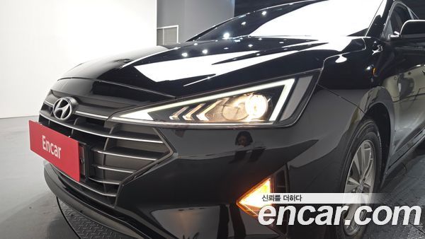 Hyundai Elantra 2020, фото 8