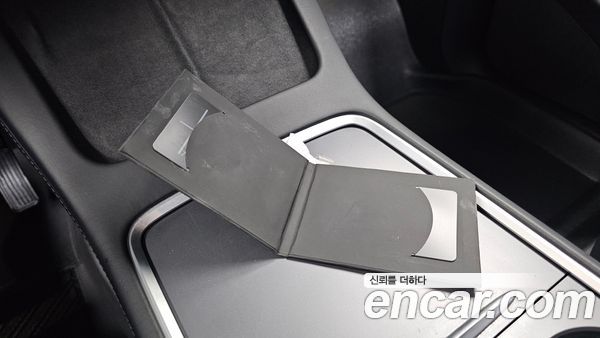 Tesla Model Y 2021, фото 30