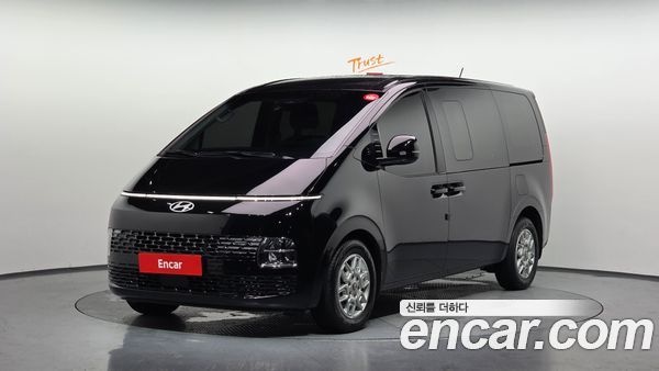 Hyundai Staria 2025
