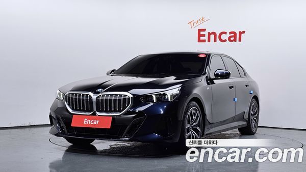 BMW 5 Series 2025