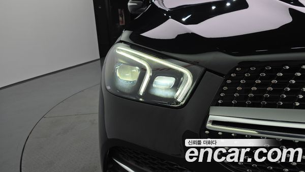 Mercedes-Benz GLE 2021, фото 8