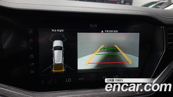 Volkswagen Touareg 2023, фото 21