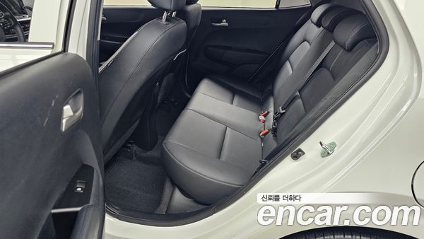 Kia Picanto 2023, фото 17