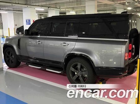 Land Rover Defender 2023, фото 4