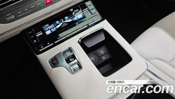 Hyundai Grandeur 2022, фото 11
