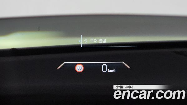 BMW 2 Series 2025, фото 31