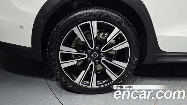Volvo V60 2025, фото 5