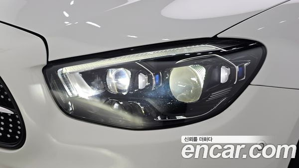 Mercedes-Benz E-Class 2021, фото 8