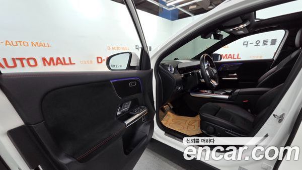 Mercedes-Benz GLA 2022, фото 12