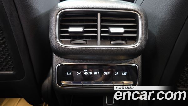 Mercedes-Benz GLE 2021, фото 31