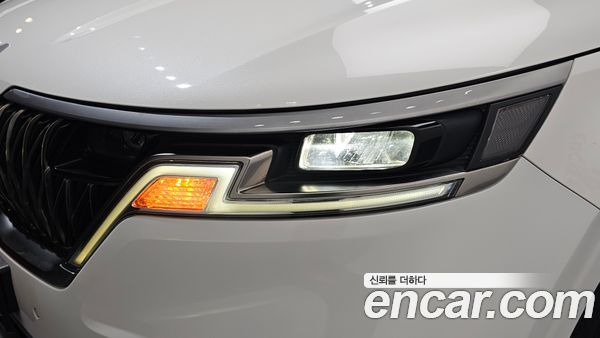 Kia Carnival 2023, фото 8