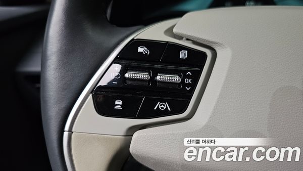Kia EV6 2023, фото 28