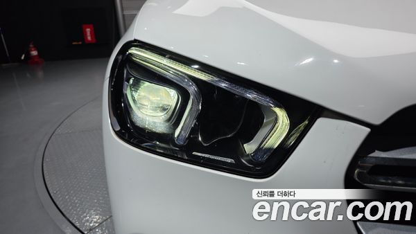 Mercedes-Benz GLE 2022, фото 8