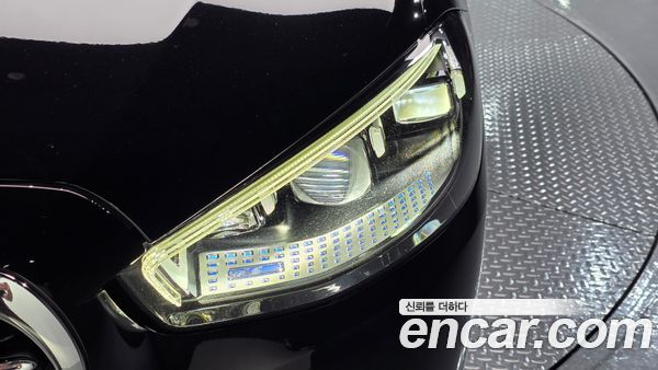 Mercedes-Benz S-Class 2022, фото 8