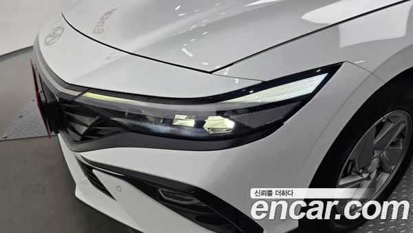 Hyundai Elantra 2024, фото 8