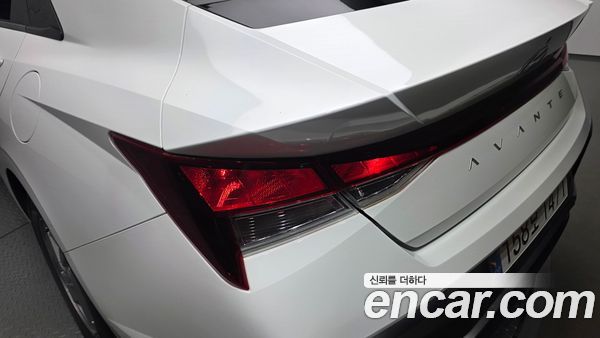 Hyundai Elantra 2024, фото 9