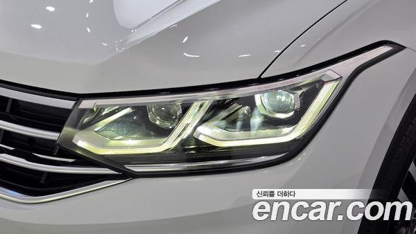 Volkswagen Tiguan 2023, фото 8