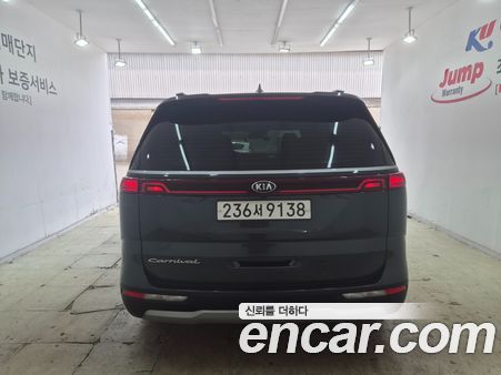 Kia Carnival 2021, фото 4