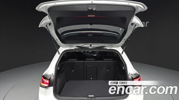 Volkswagen Golf 2026, фото 31