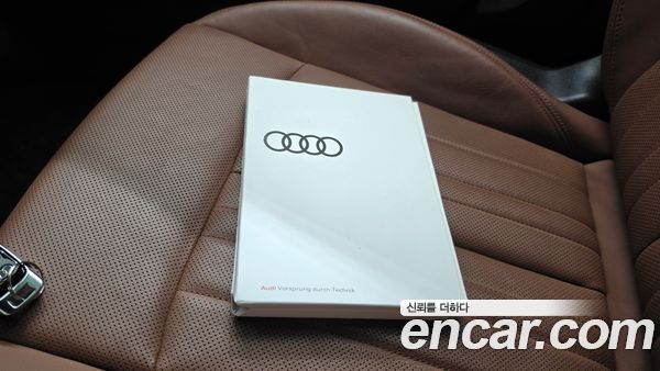Audi A6 2020, фото 21