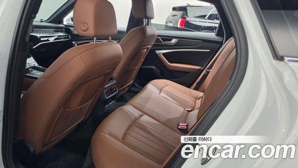 Audi A6 2020, фото 26