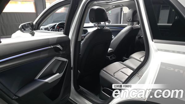 Audi Q3 2020, фото 16