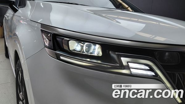 Kia Carnival 2022, фото 8
