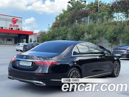 Mercedes-Benz S-Class 2022, фото 2