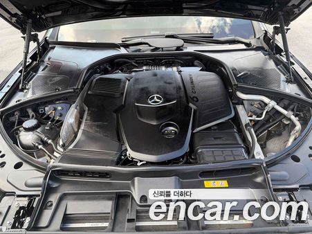 Mercedes-Benz S-Class 2022, фото 6