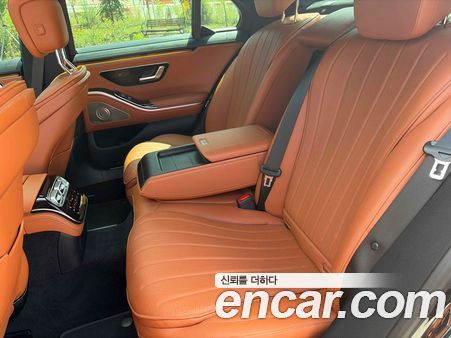 Mercedes-Benz S-Class 2022, фото 16